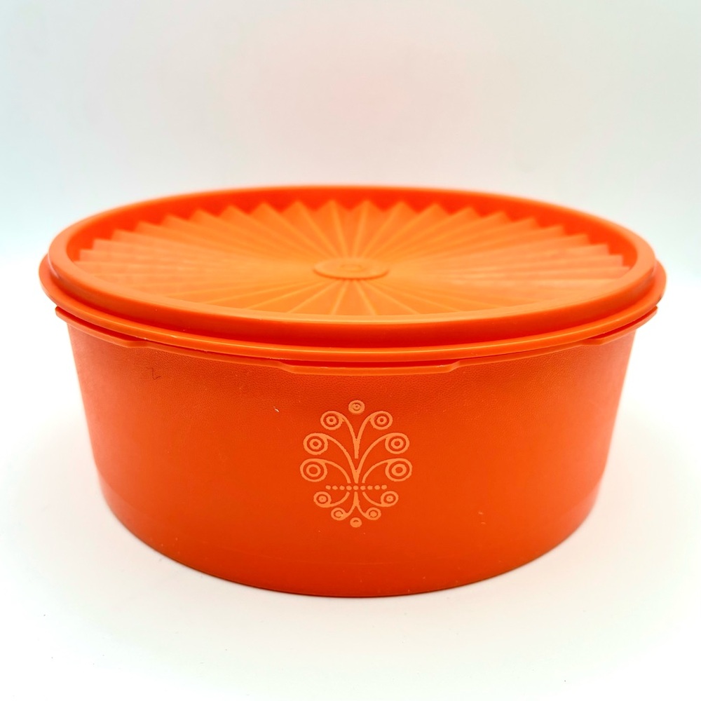 Vintage Tupperware Servalier Orange and Yellow Storage Containers - Picture 2 of 12